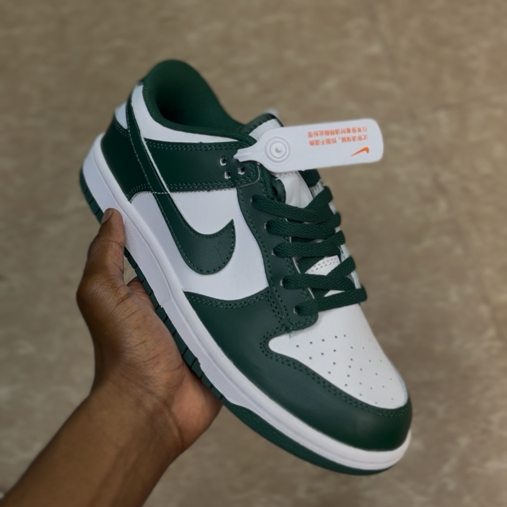 Dunk low “Varsity green”