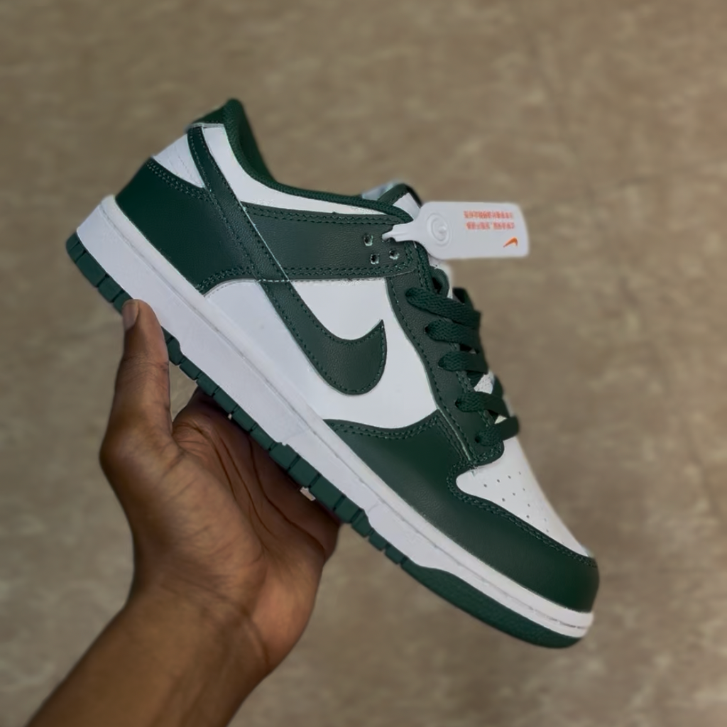 Dunk low “Varsity green”
